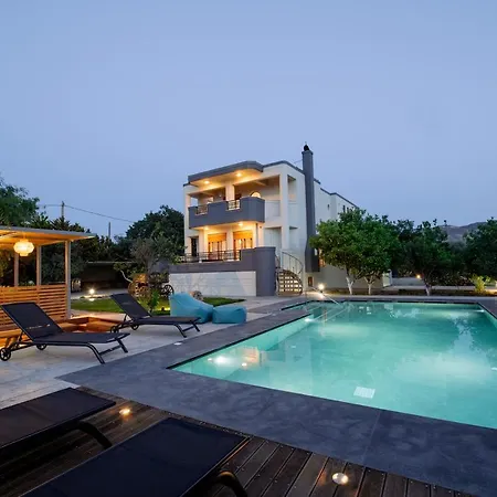 Infinity With Private Pool *